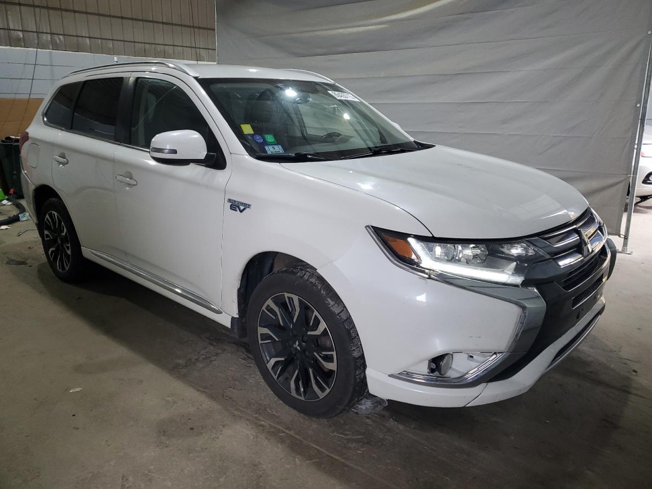 2018 MITSUBISHI outlander
