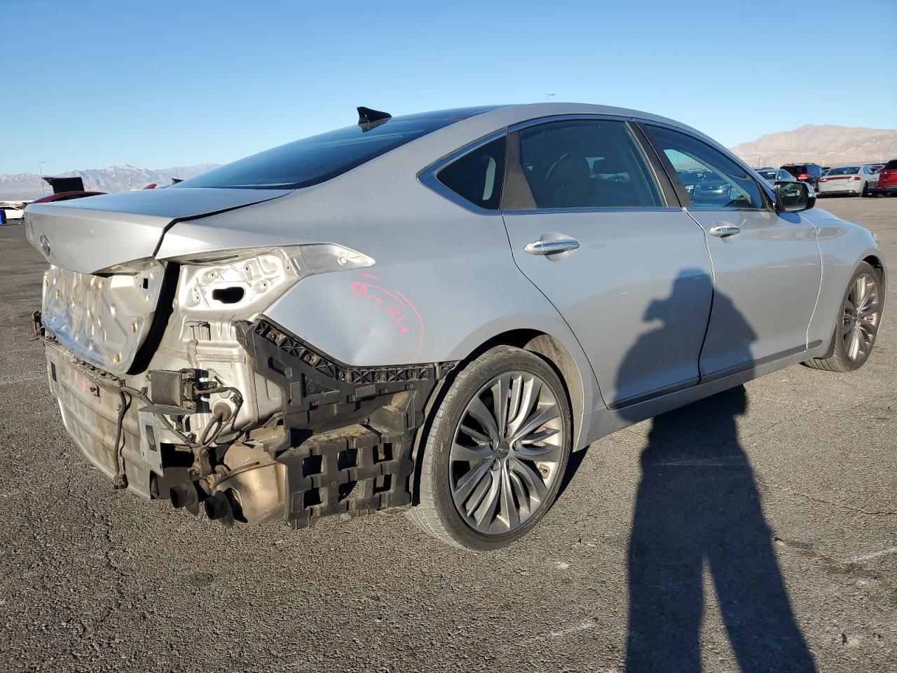 2015 HYUNDAI GENESIS