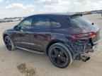 2016 PORSCHE Macan