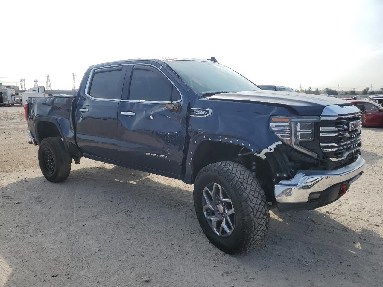 2023 GMC Sierra