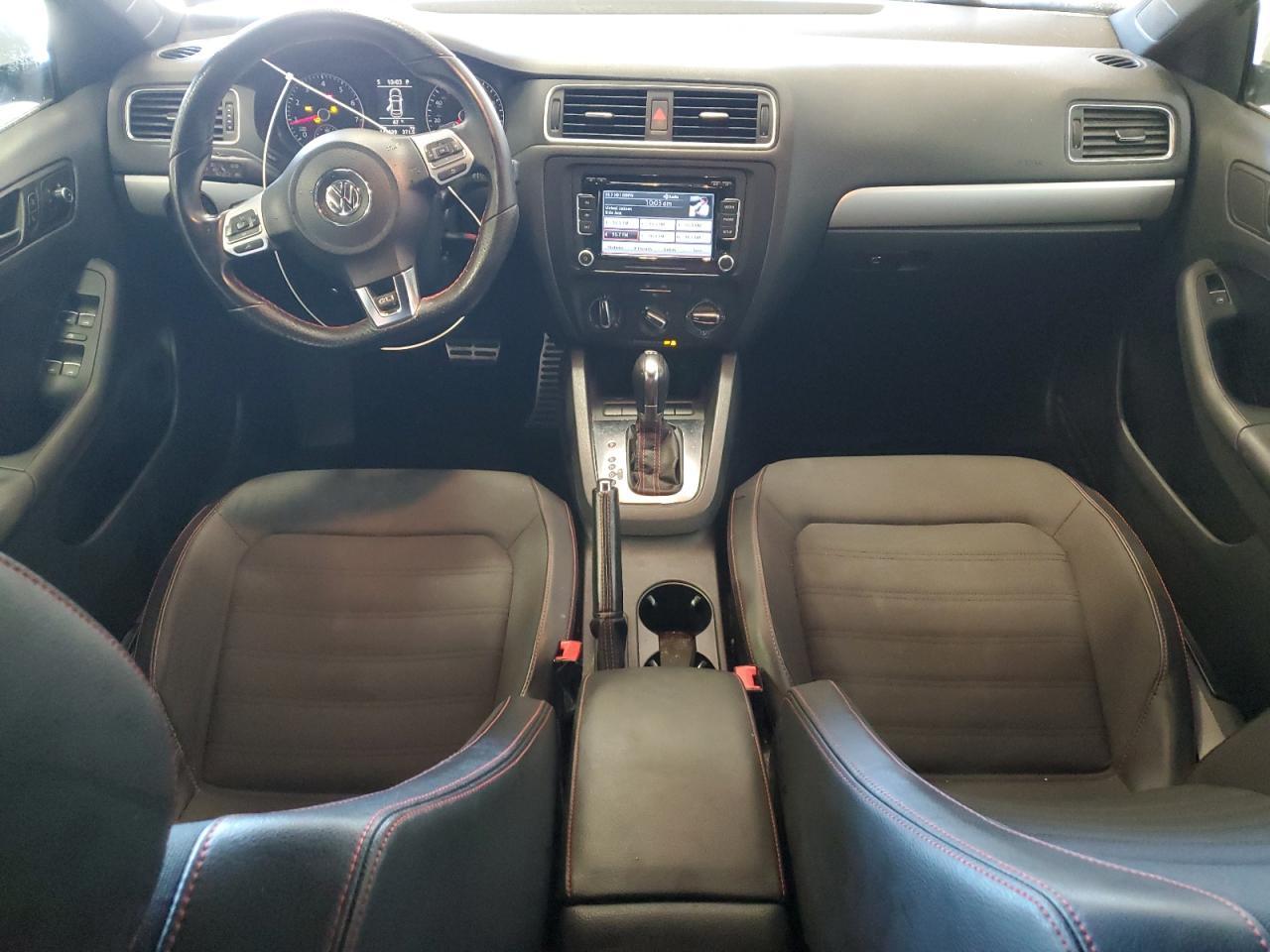 2012 VOLKSWAGEN JETTA