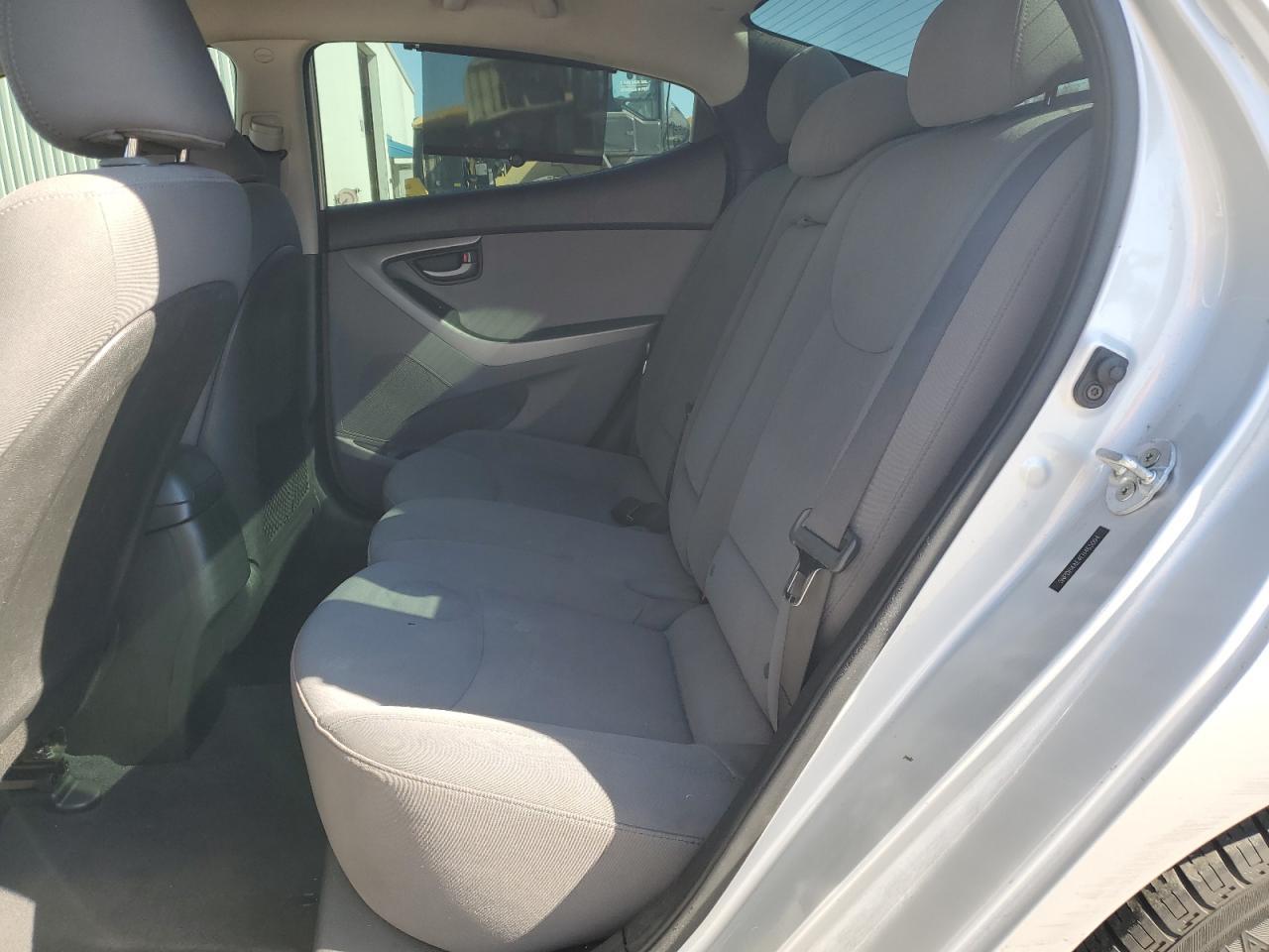 2014 HYUNDAI ELANTRA