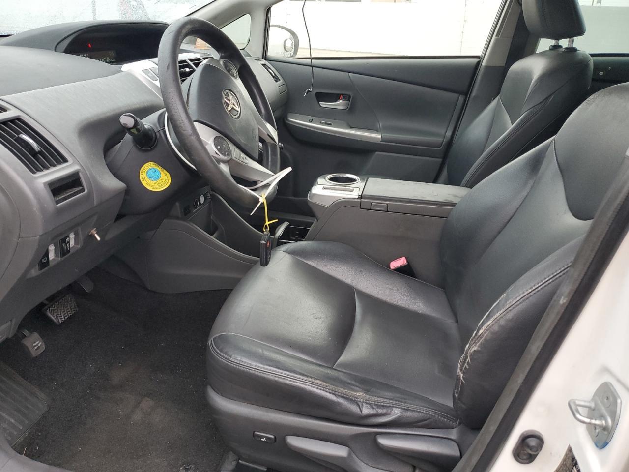 2012 TOYOTA PRIUS V