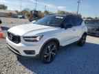 2020 VOLVO XC40