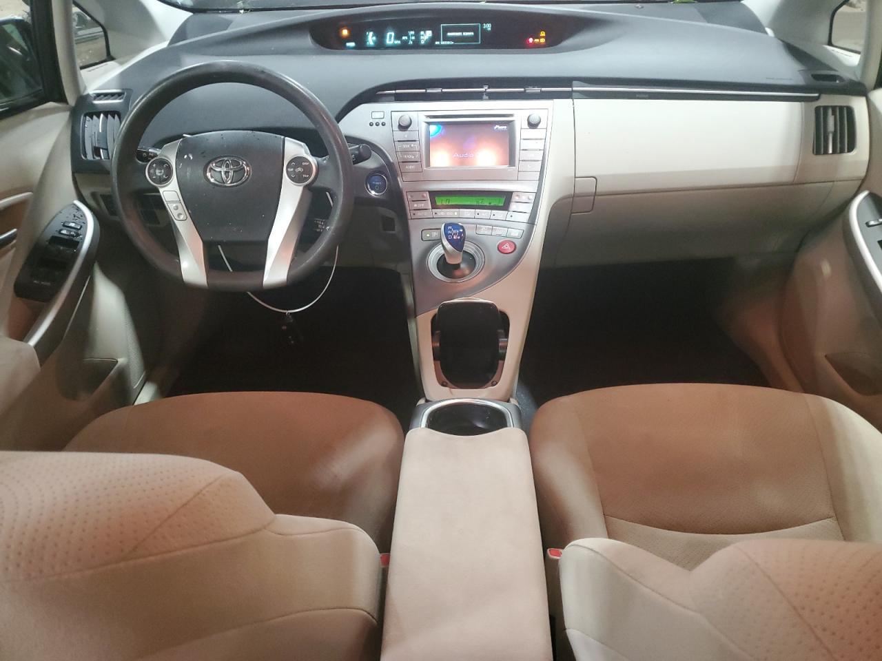 2015 TOYOTA PRIUS