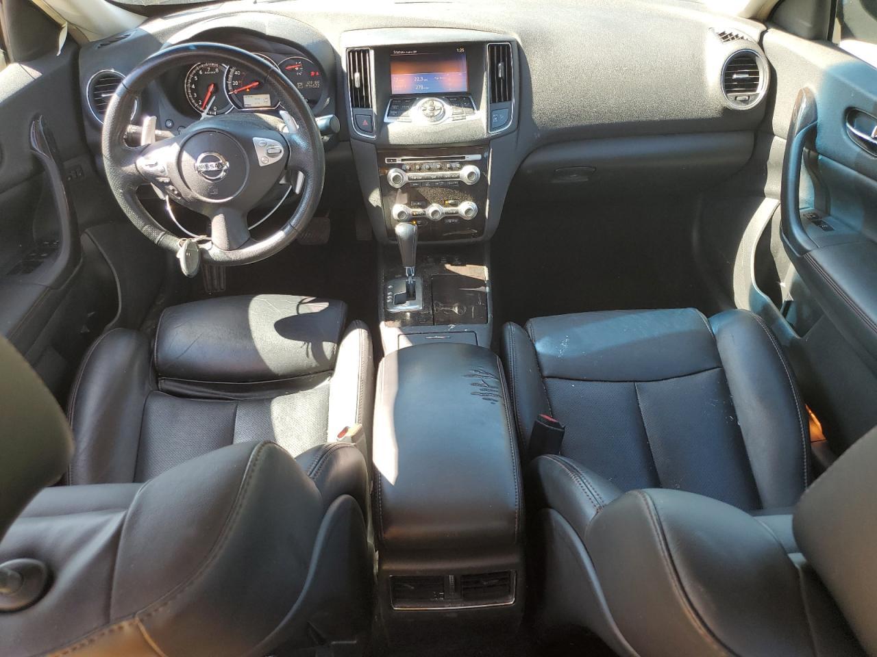 2014 NISSAN Maxima