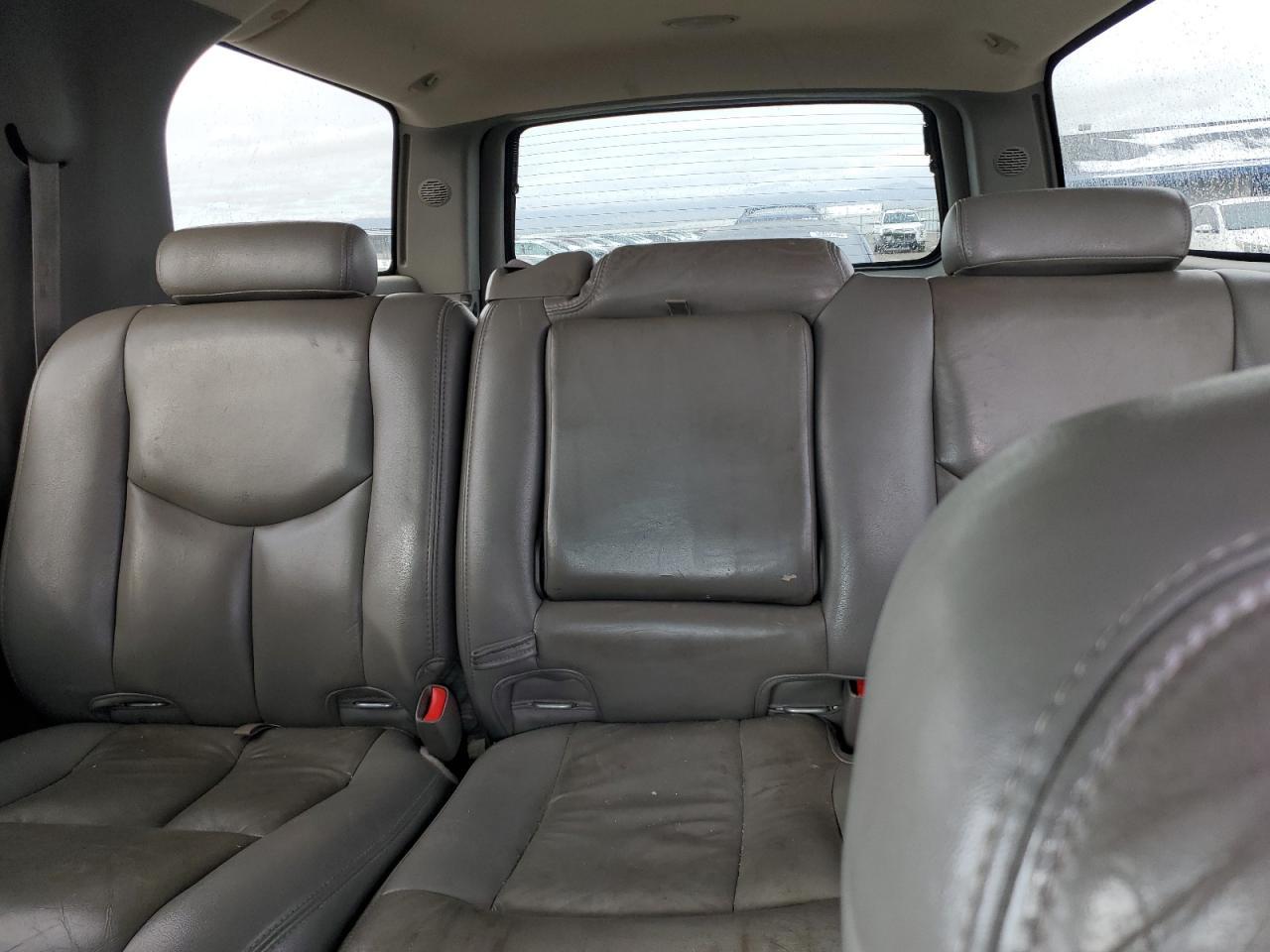 2005 CHEVROLET Suburban