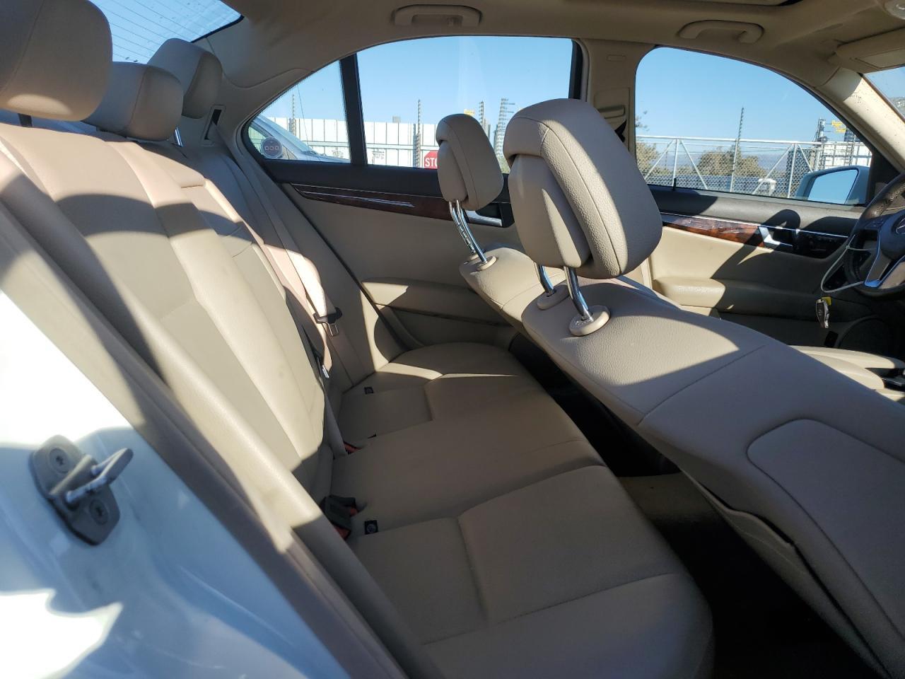 2012 MERCEDES-BENZ C-CLASS