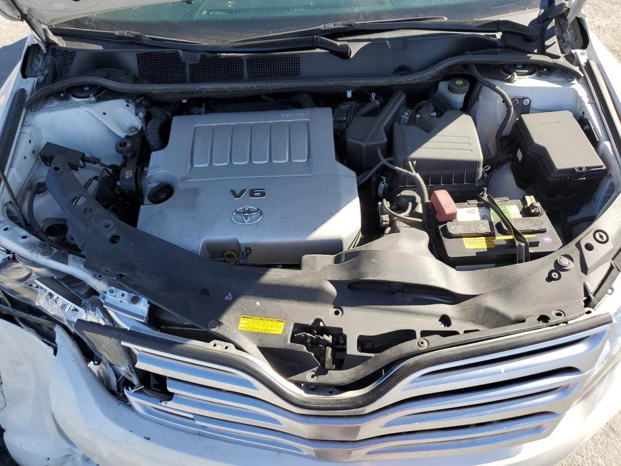 2011 TOYOTA VENZA