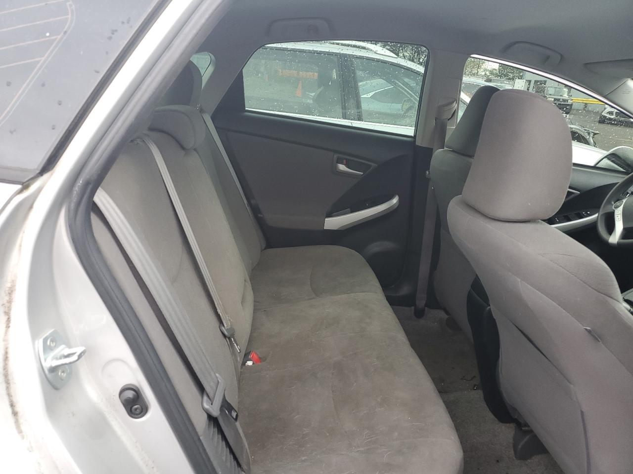 2013 TOYOTA PRIUS