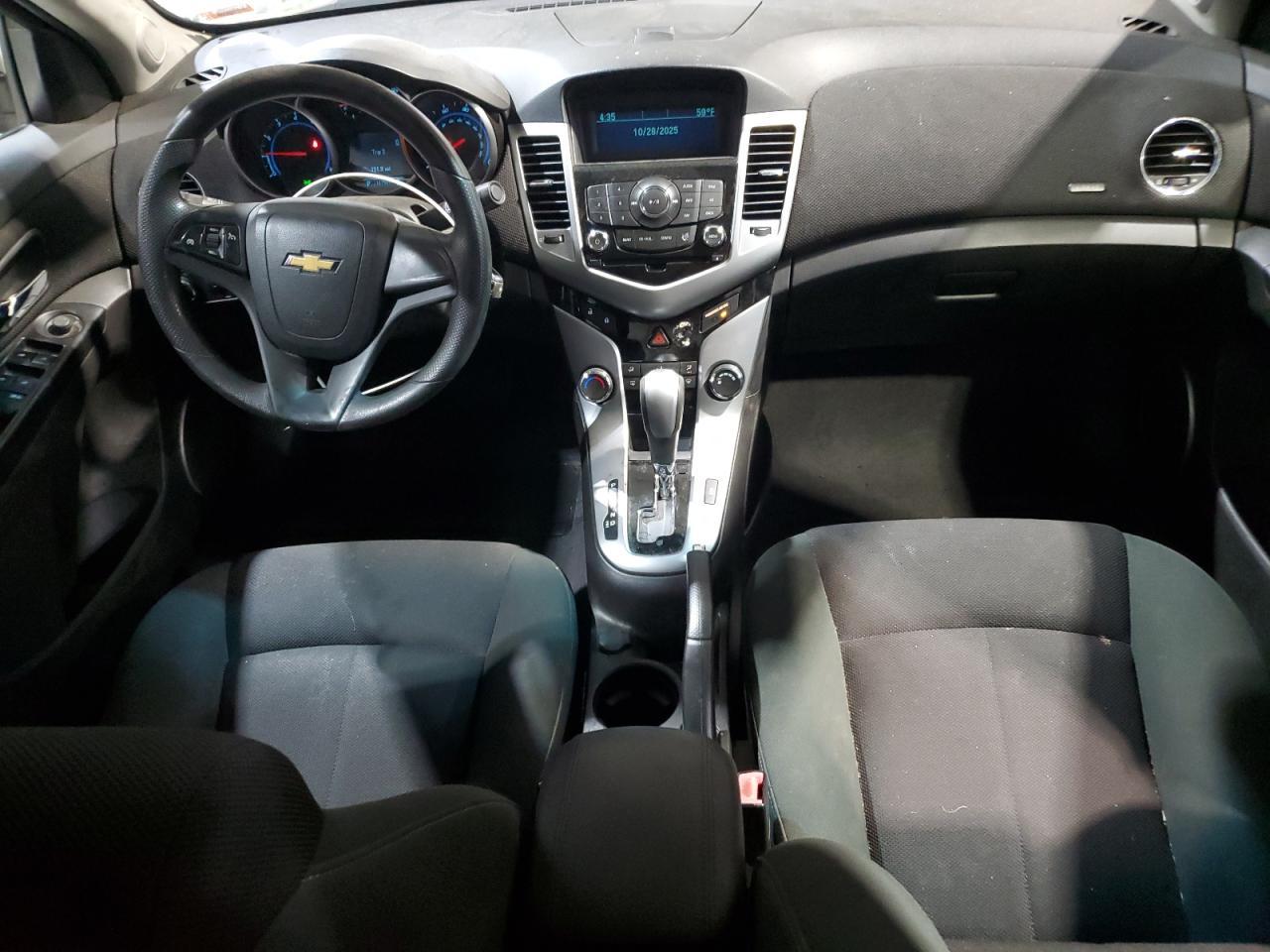 2011 CHEVROLET CRUZE