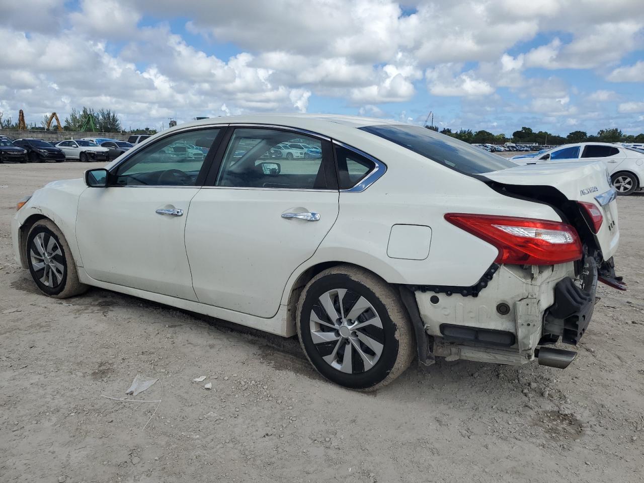 2016 NISSAN ALTIMA