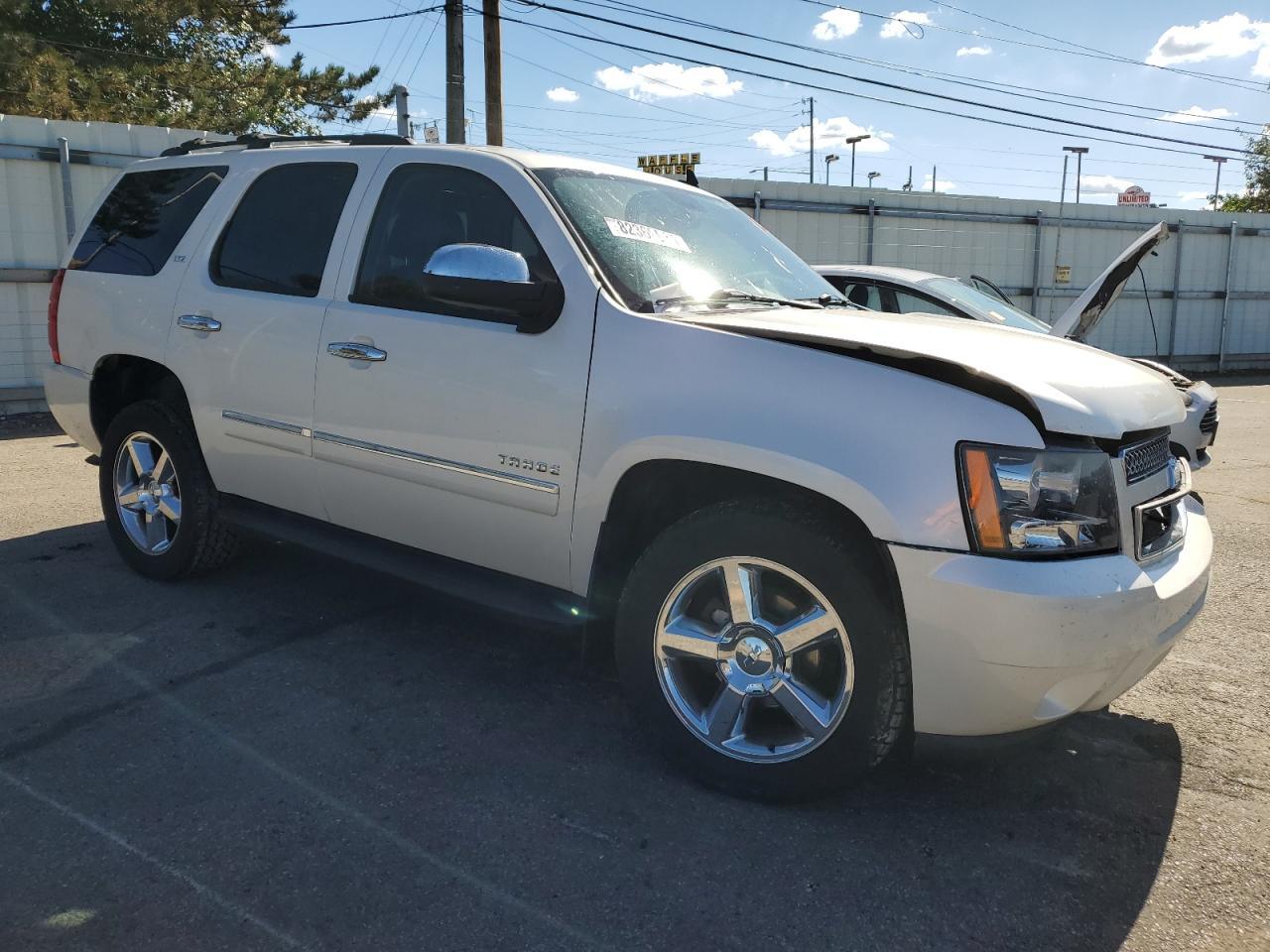 2011 CHEVROLET Tahoe