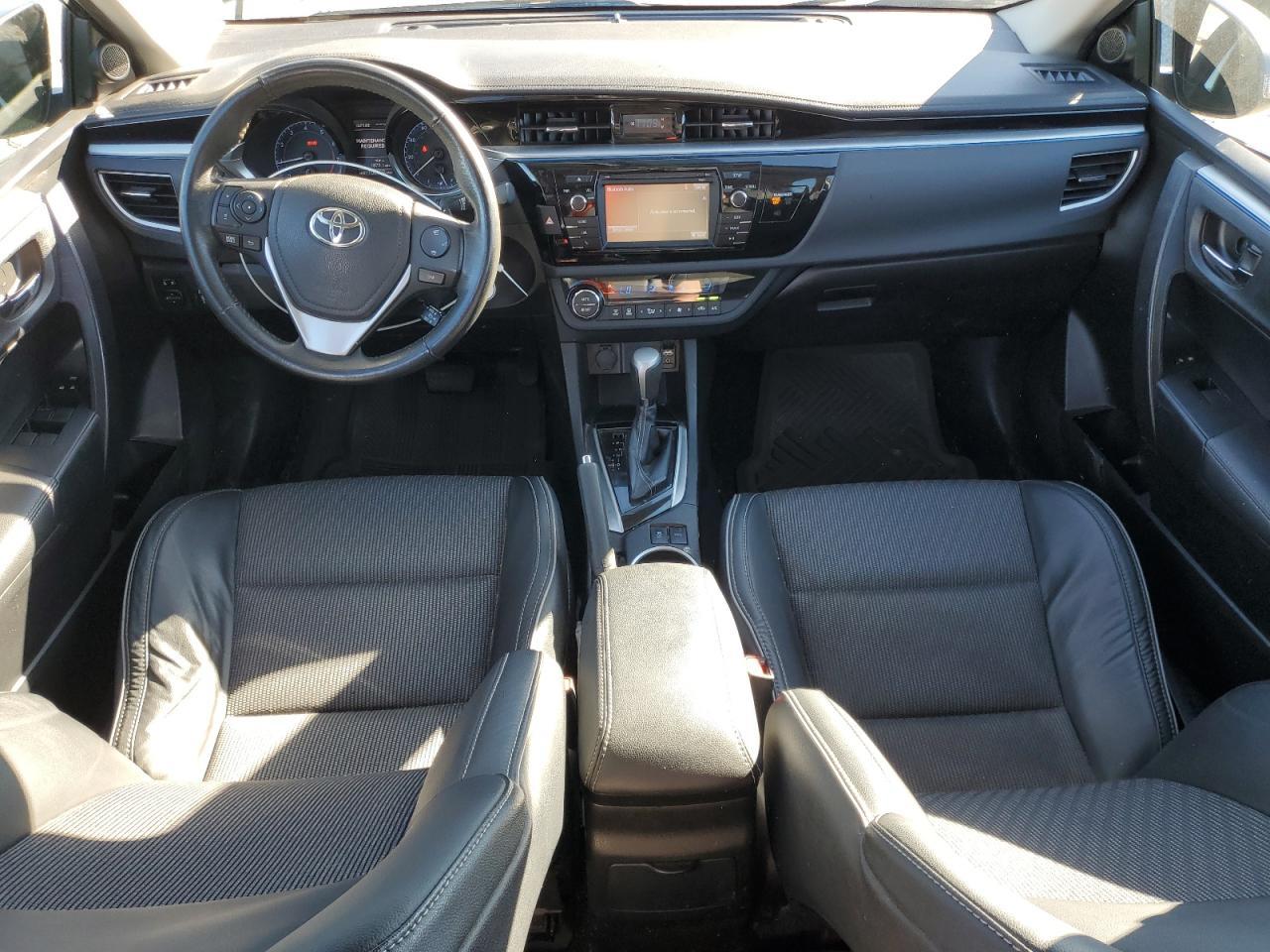 2016 TOYOTA COROLLA