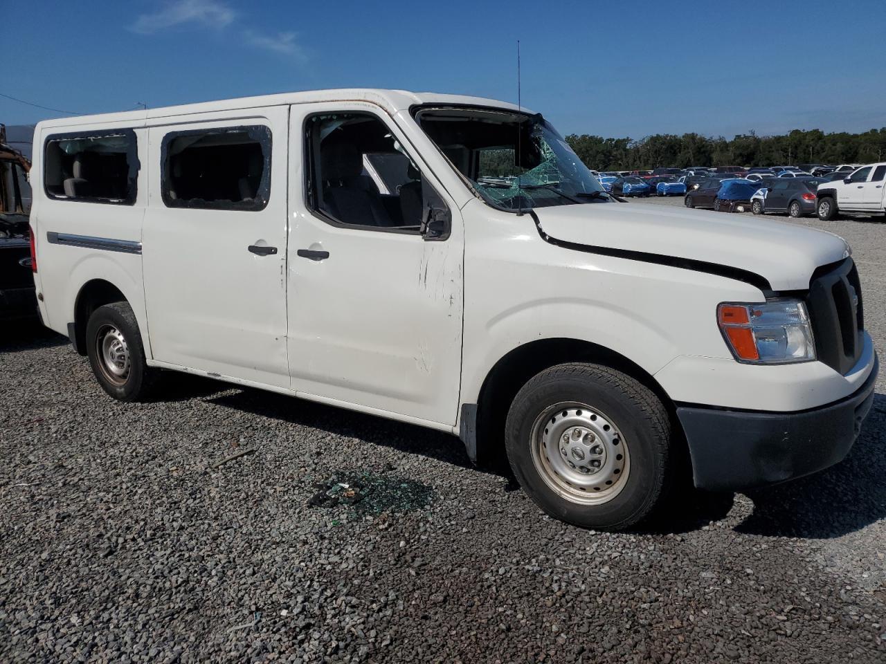 2018 NISSAN NV3500