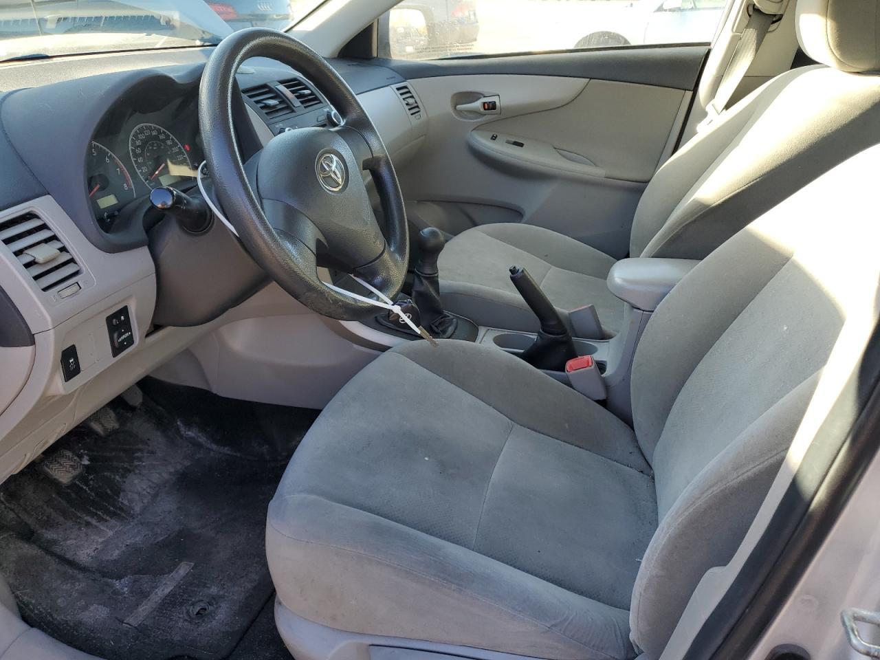 2011 TOYOTA COROLLA