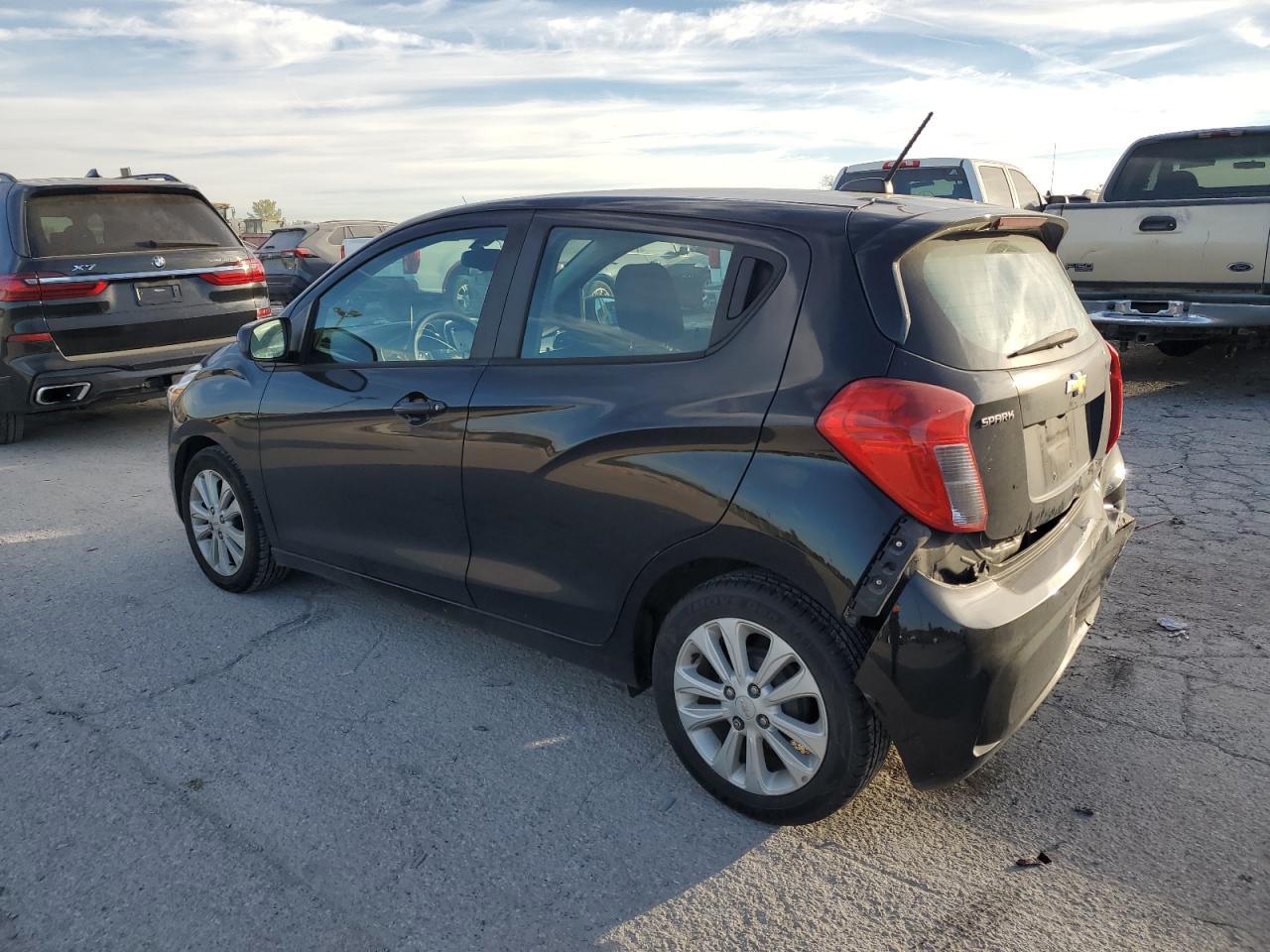 2017 CHEVROLET Spark