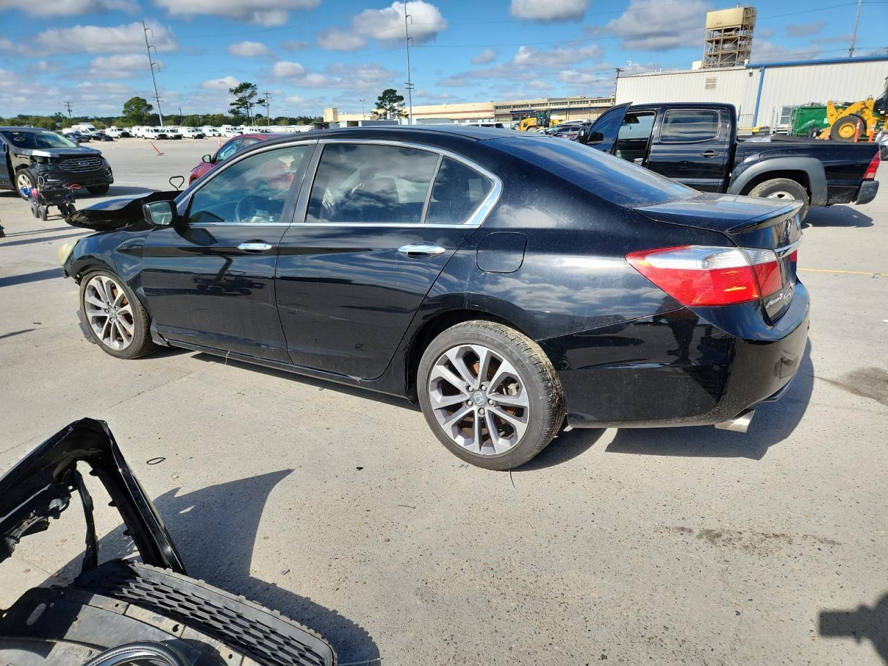 2015 HONDA ACCORD