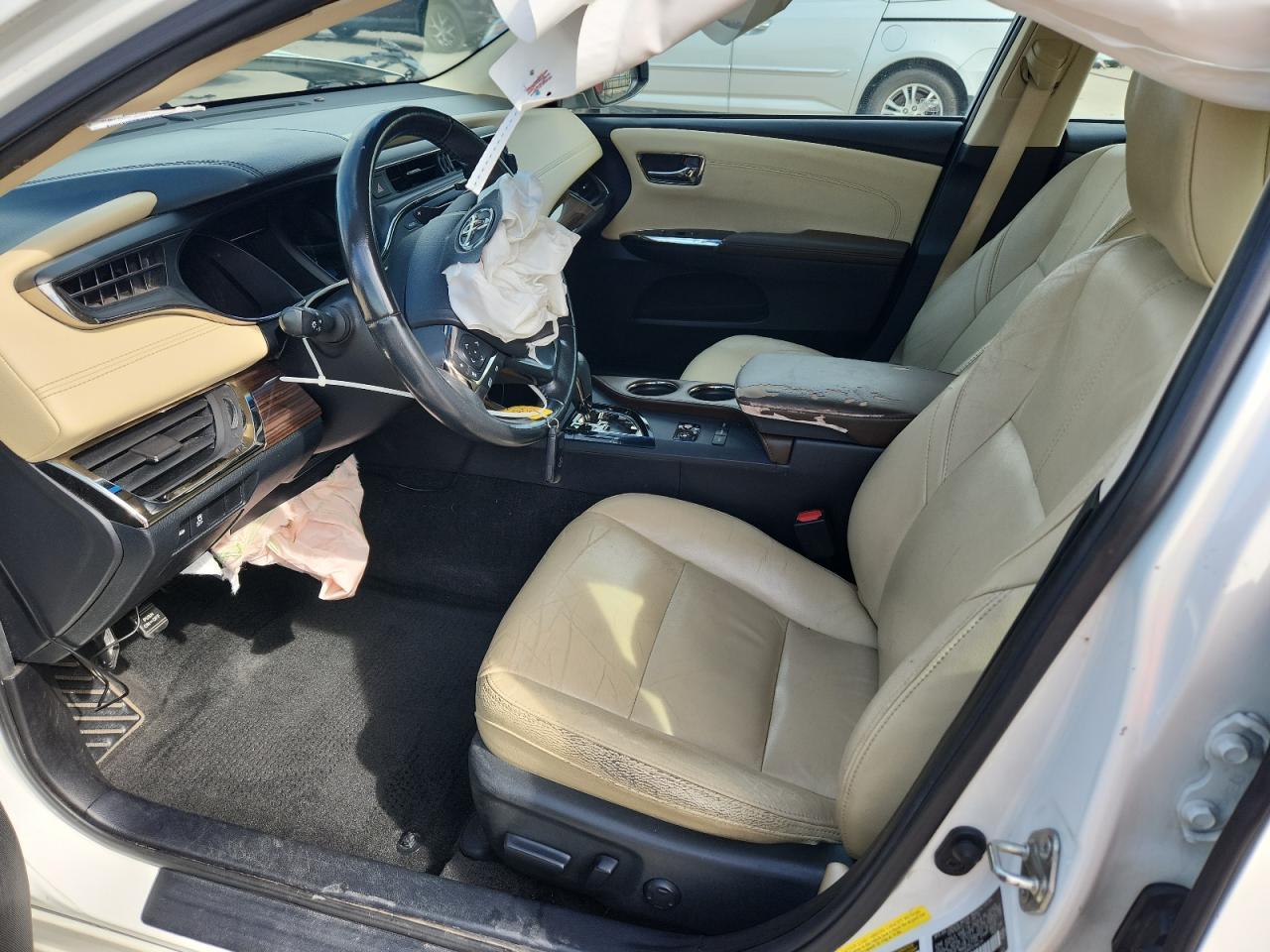 2015 TOYOTA Avalon