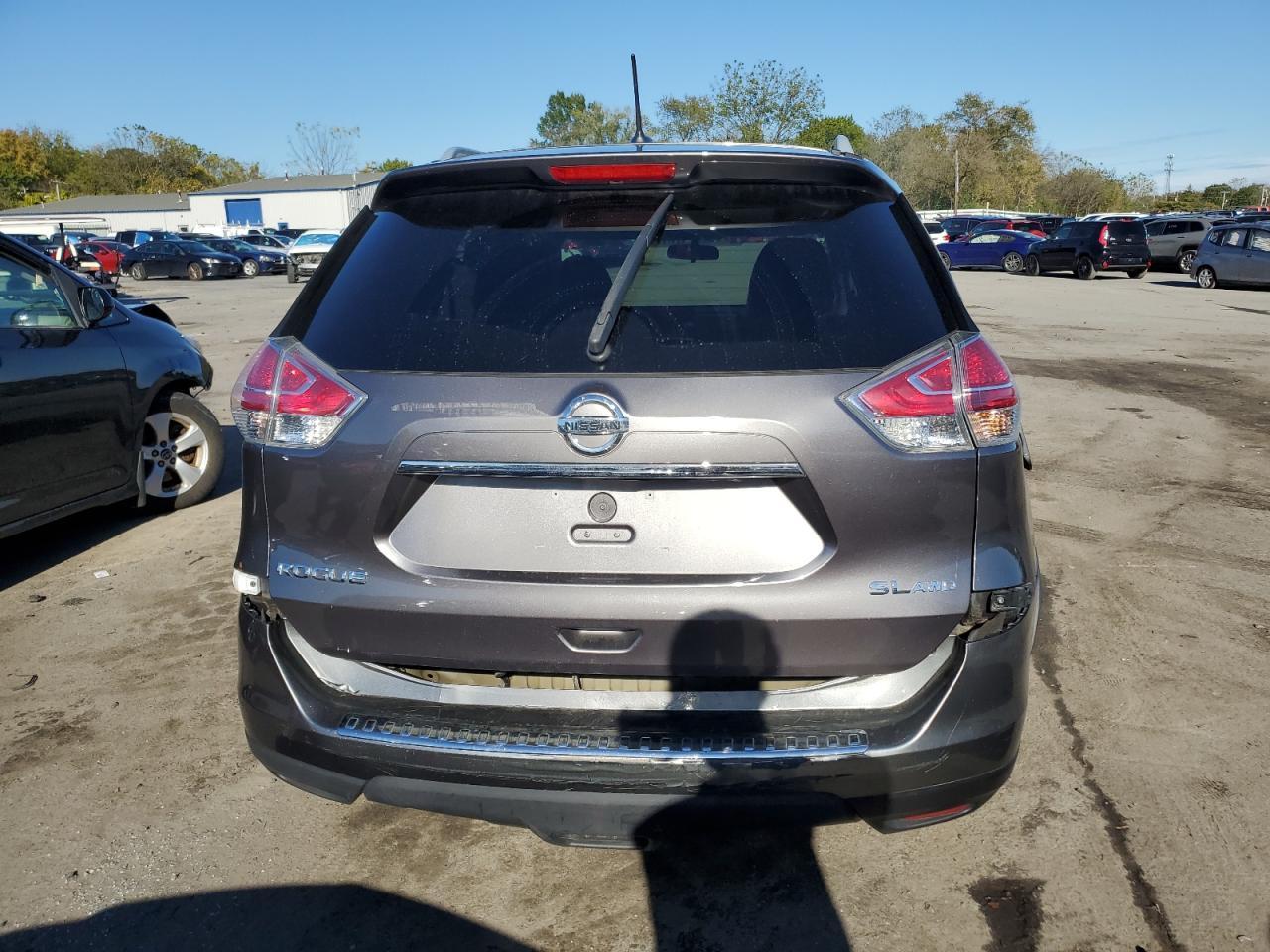 2016 NISSAN ROGUE