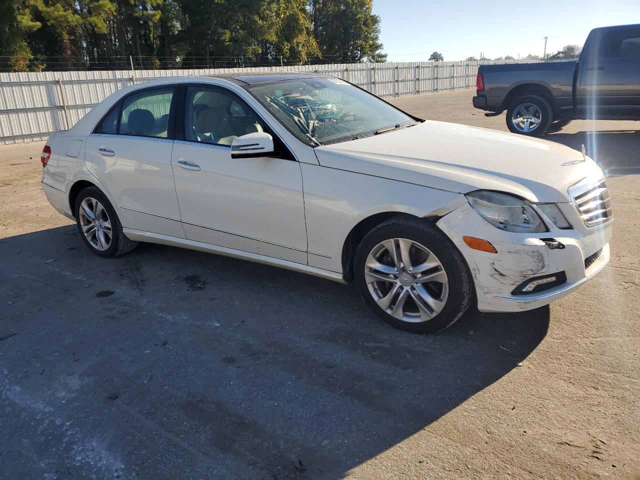 2010 MERCEDES-BENZ E-Class
