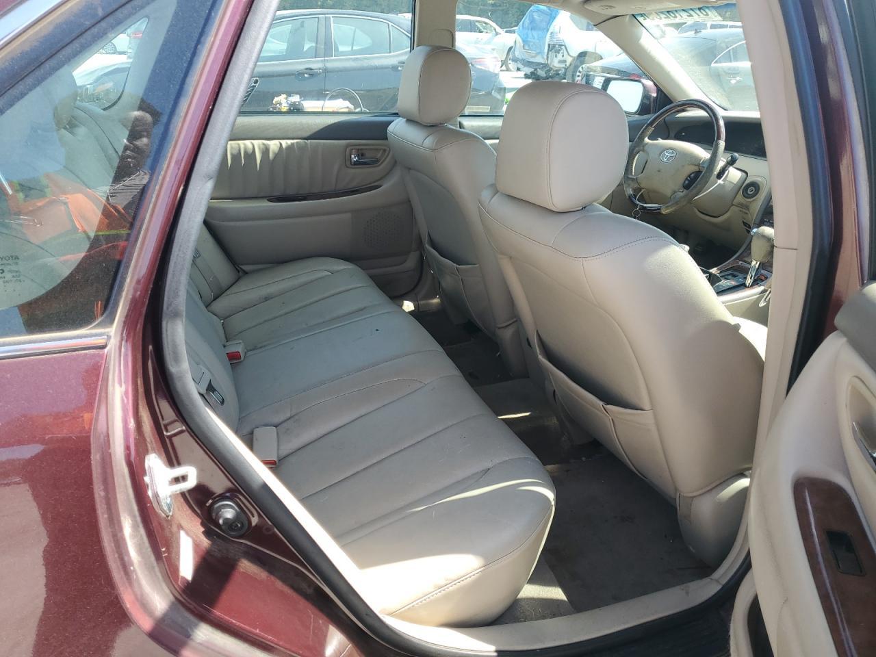 2003 TOYOTA Avalon