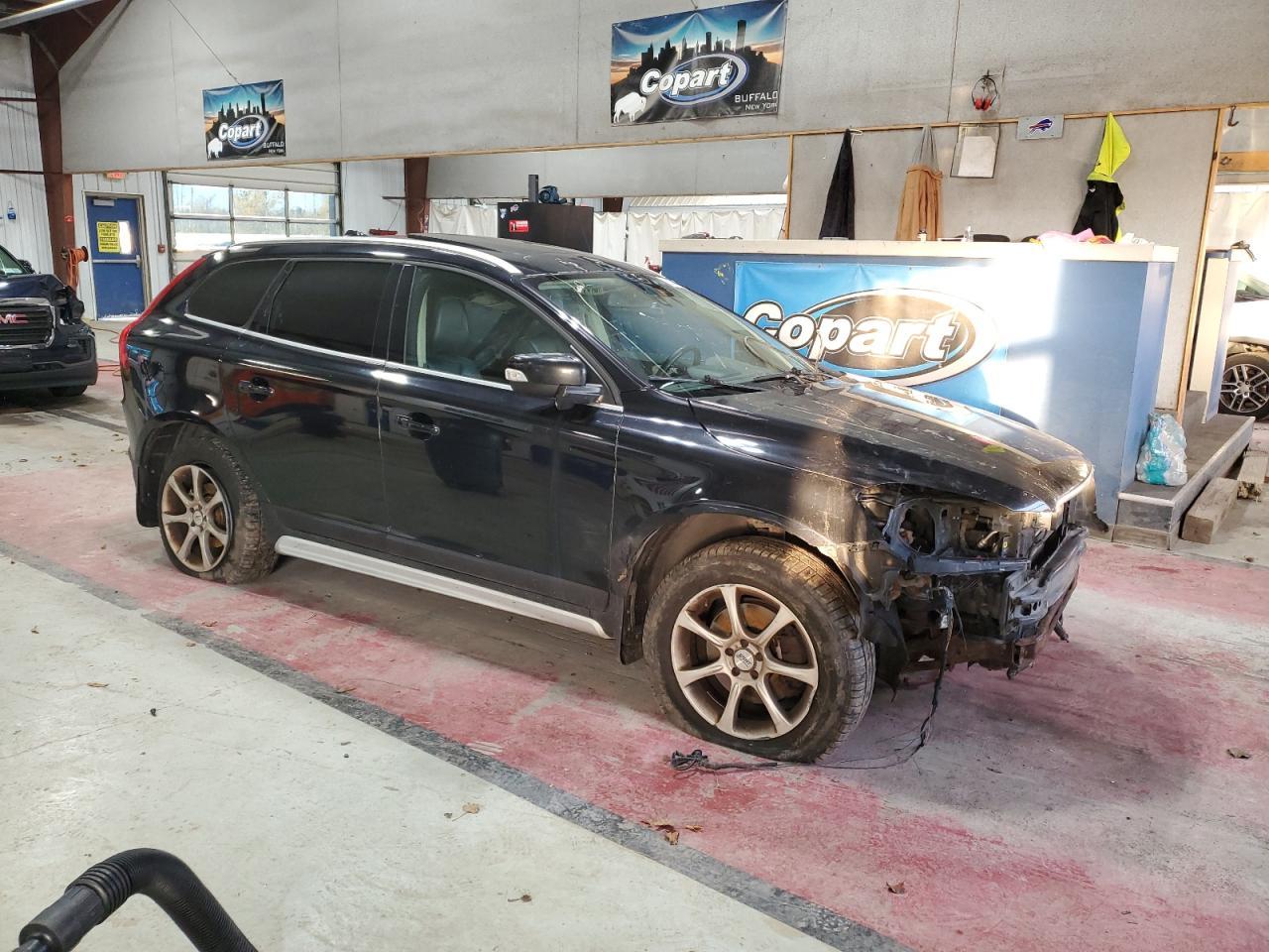 2010 VOLVO XC60