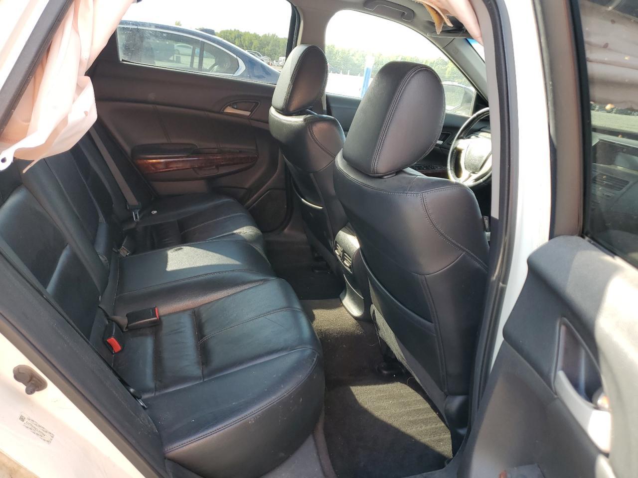 2012 HONDA Crosstour