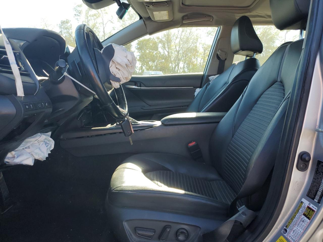 2021 TOYOTA CAMRY