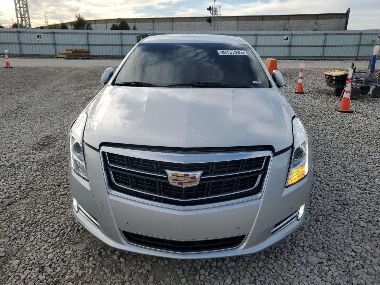 2017 CADILLAC XTS
