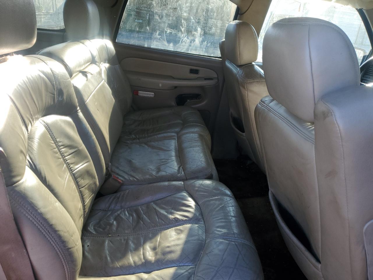 2002 CHEVROLET Tahoe
