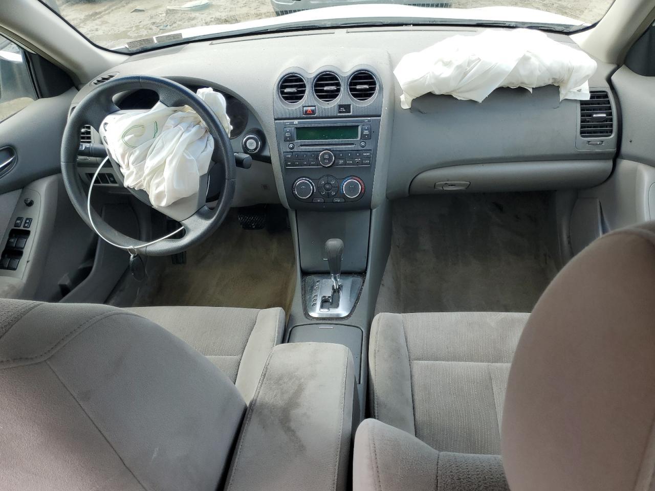2010 NISSAN ALTIMA