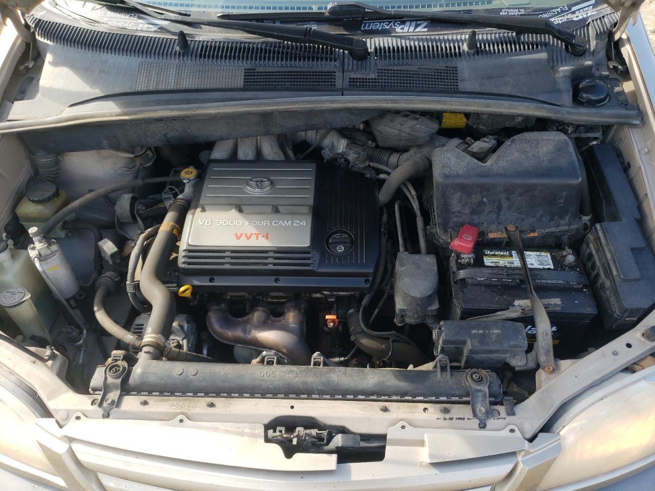2001 TOYOTA SIENNA