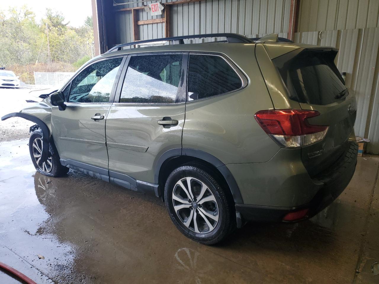2021 SUBARU FORESTER