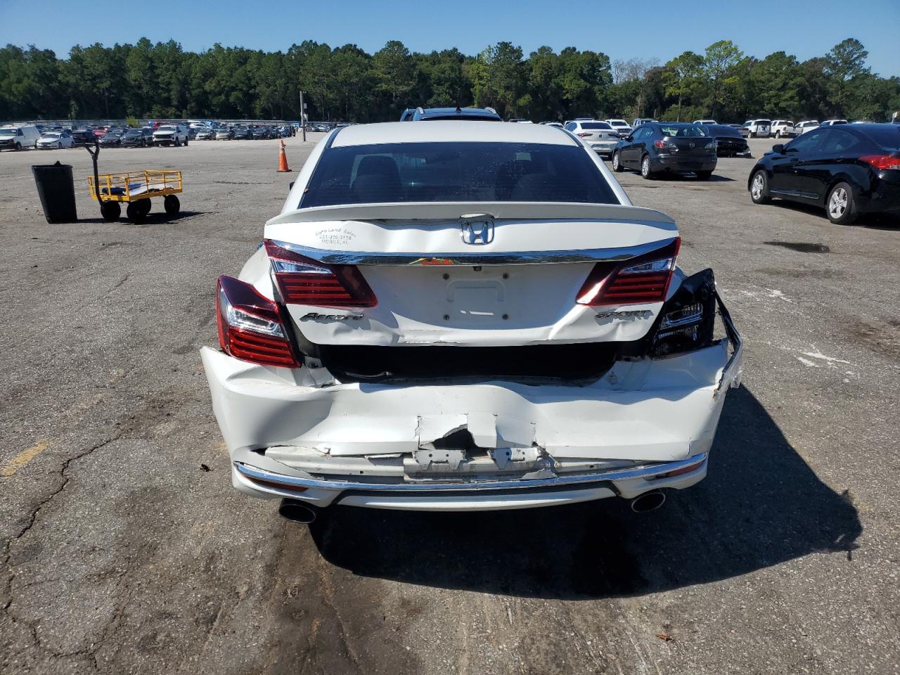 2017 HONDA ACCORD