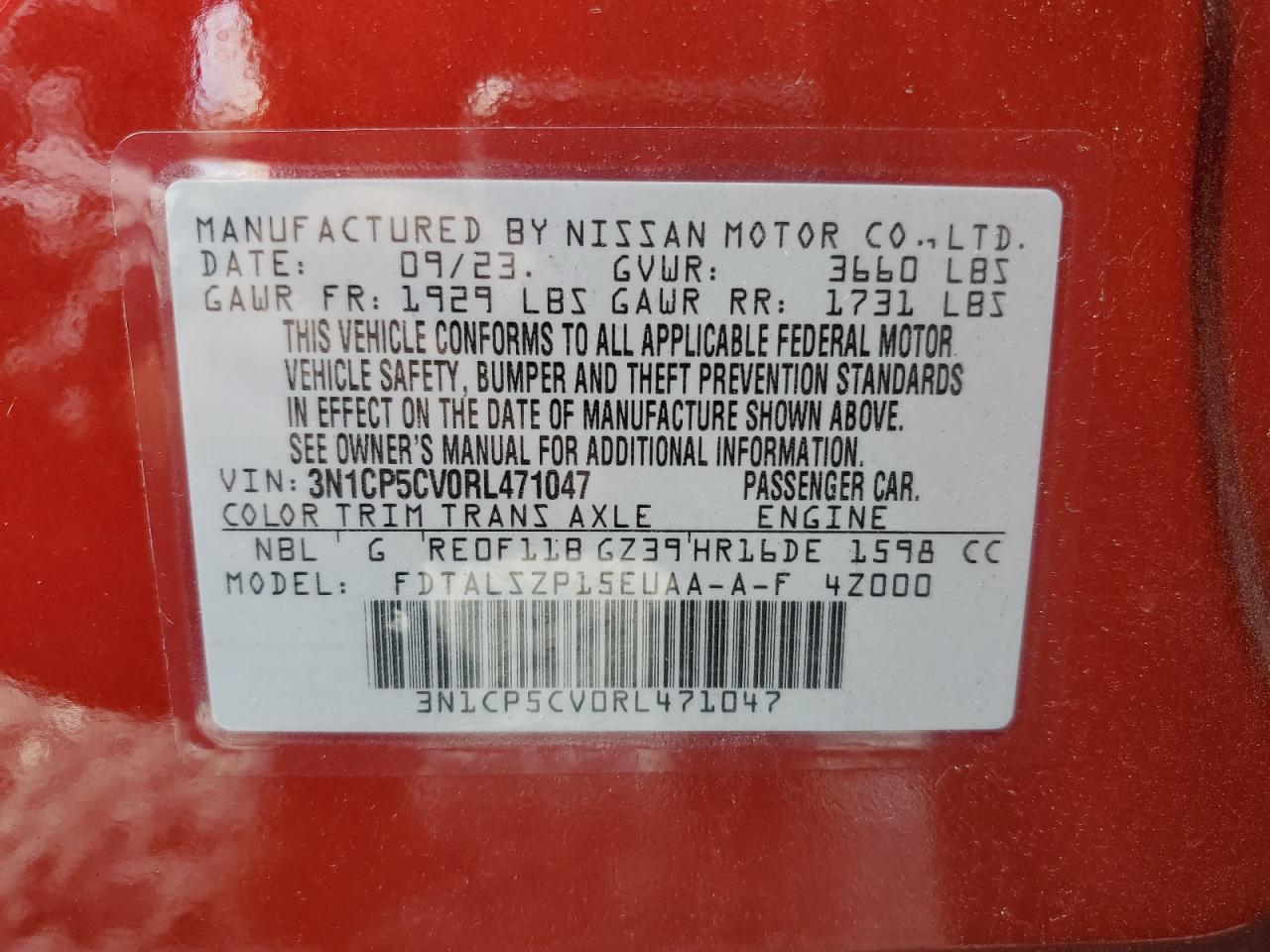 2024 NISSAN KICKS