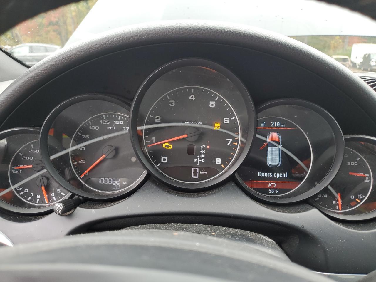2012 PORSCHE CAYENNE