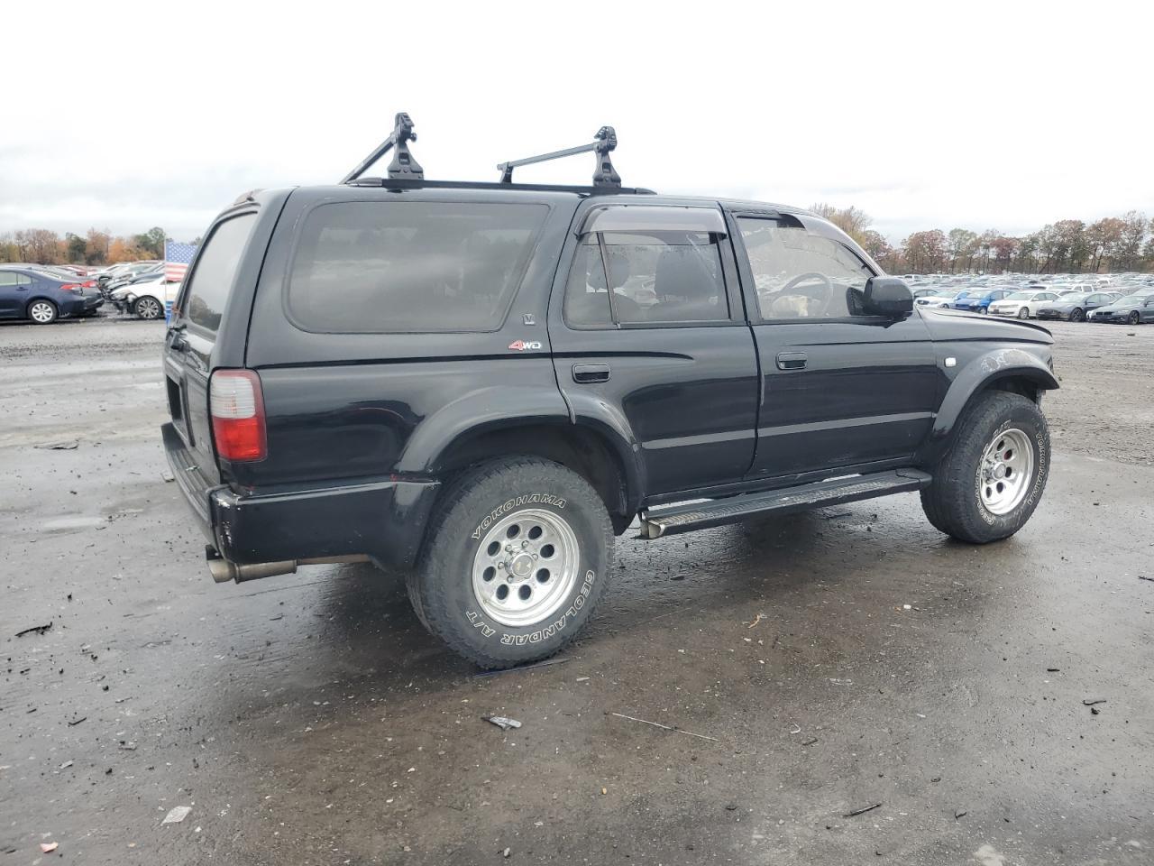 1997 TOYOTA Hilux