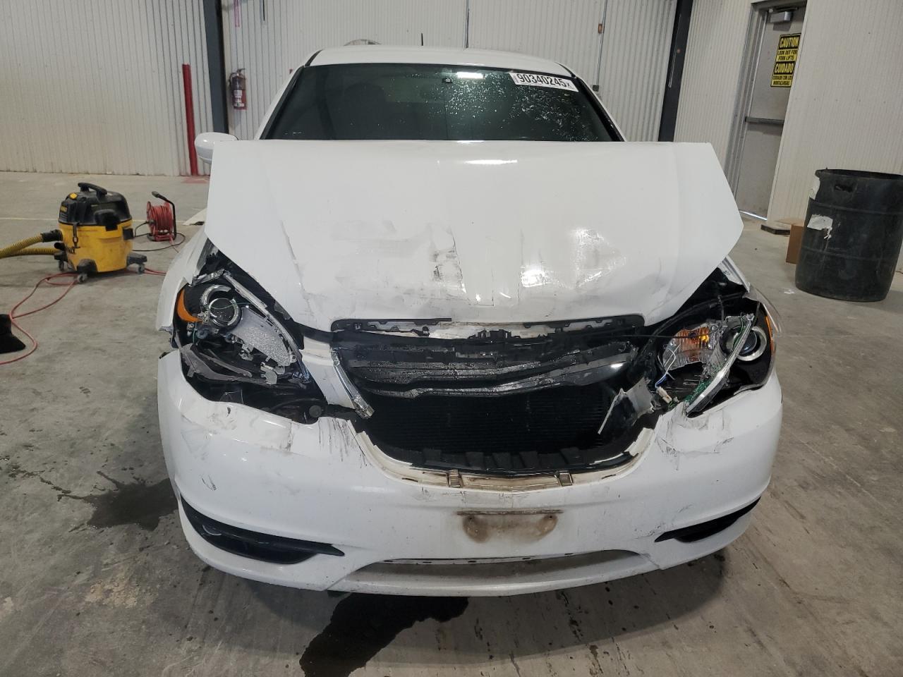 2014 CHRYSLER 200