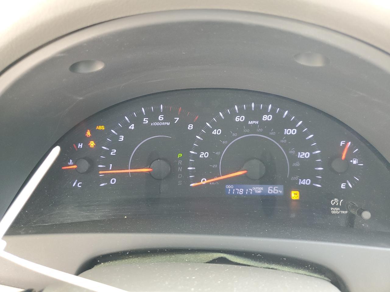 2011 TOYOTA CAMRY