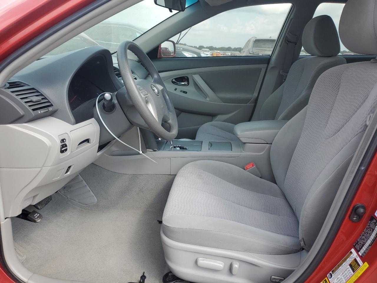 2011 TOYOTA CAMRY
