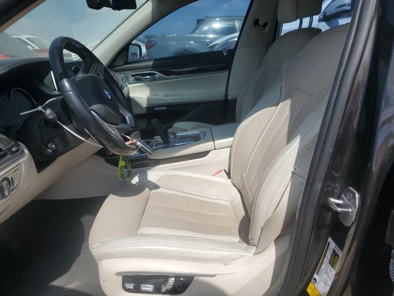 2016 BMW 7 series
