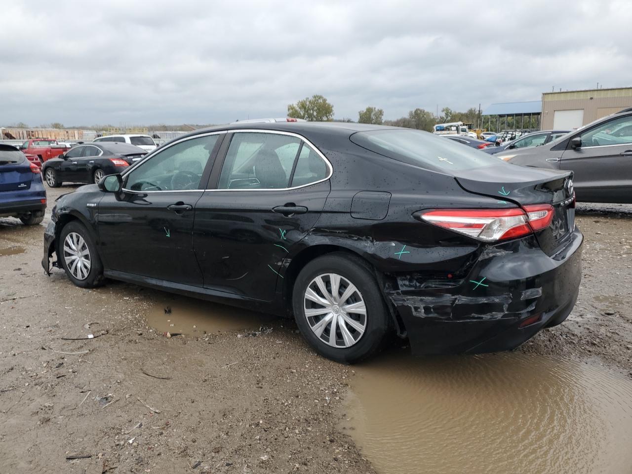 2018 TOYOTA CAMRY
