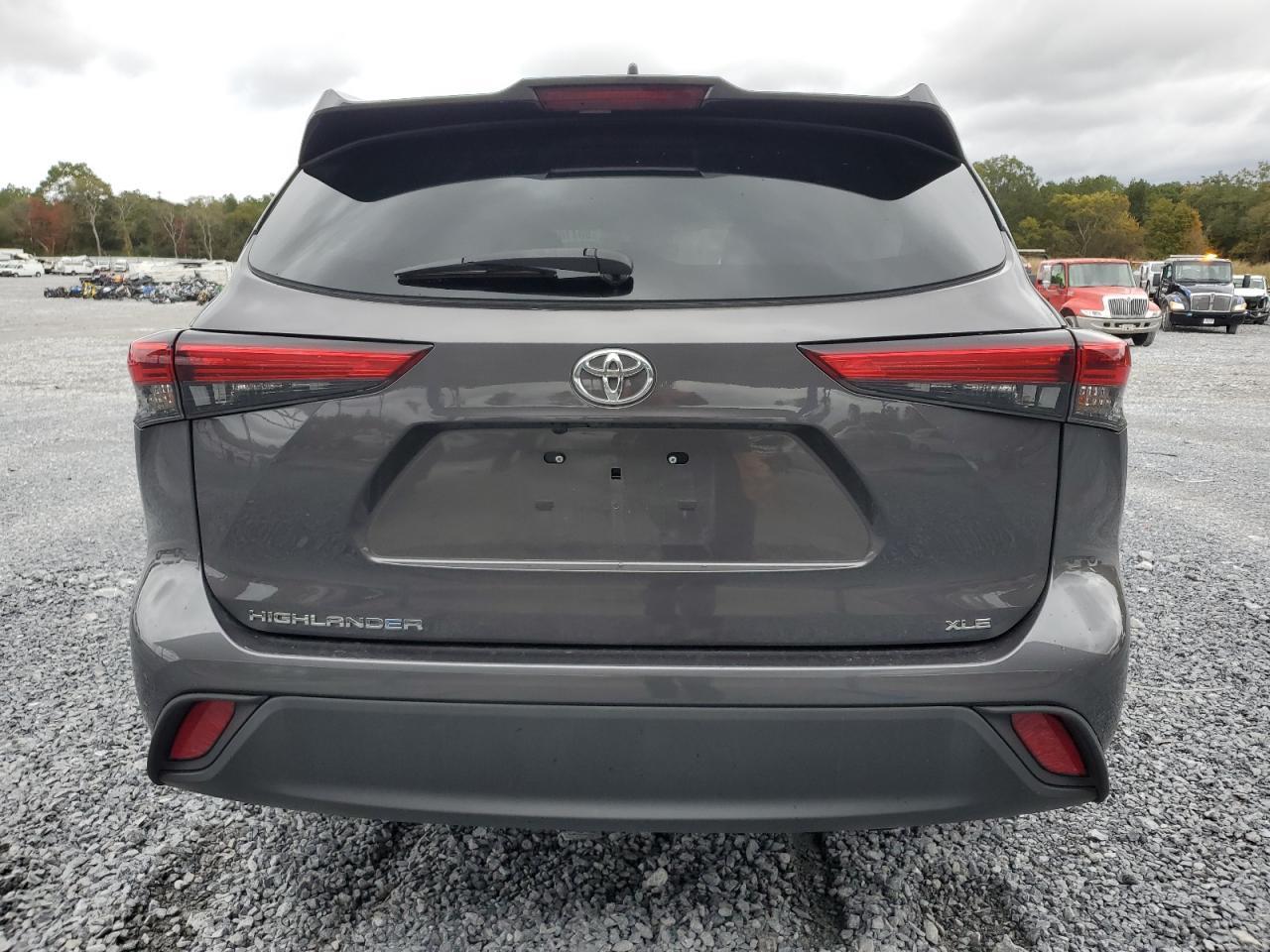 2022 TOYOTA HIGHLANDER