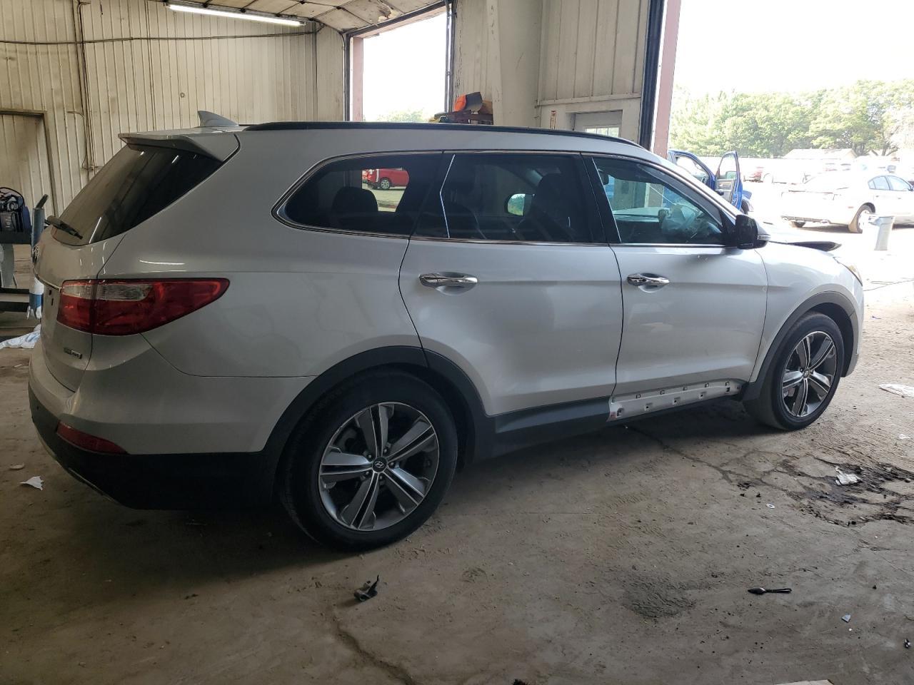 2016 HYUNDAI SANTA FE