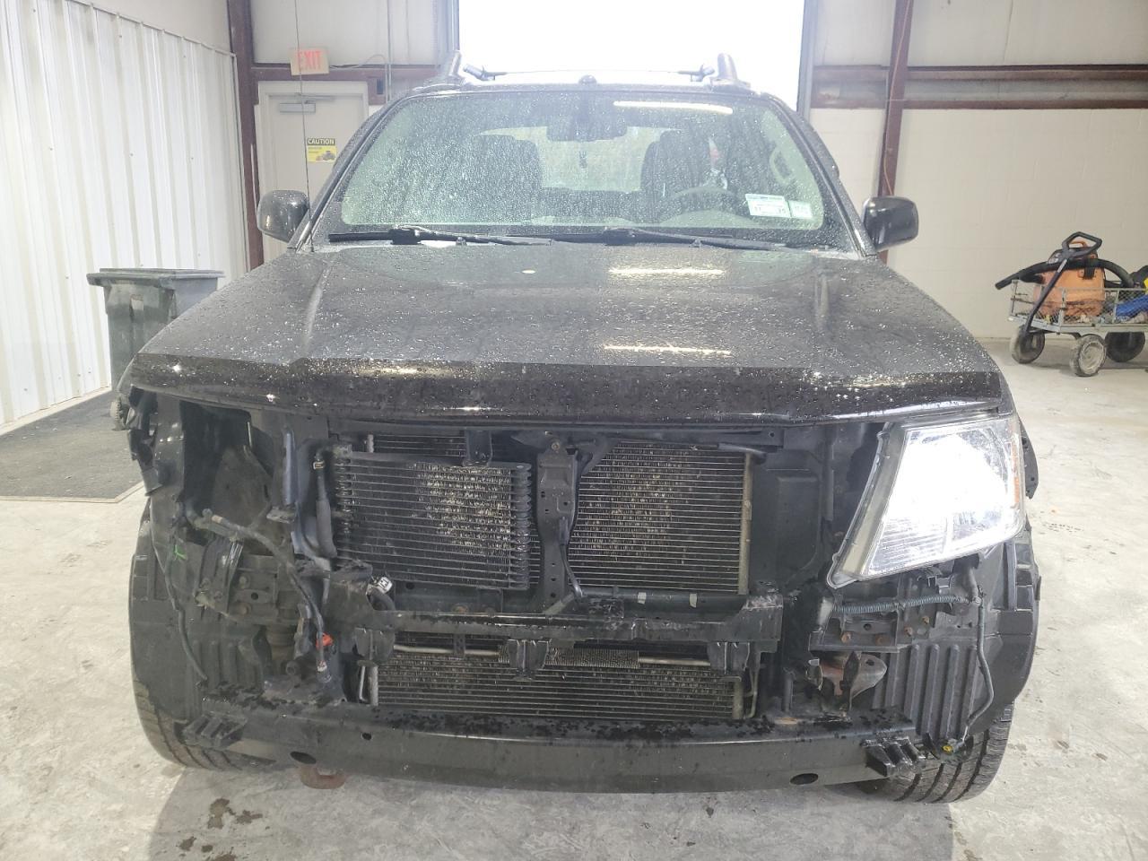 2012 NISSAN Frontier