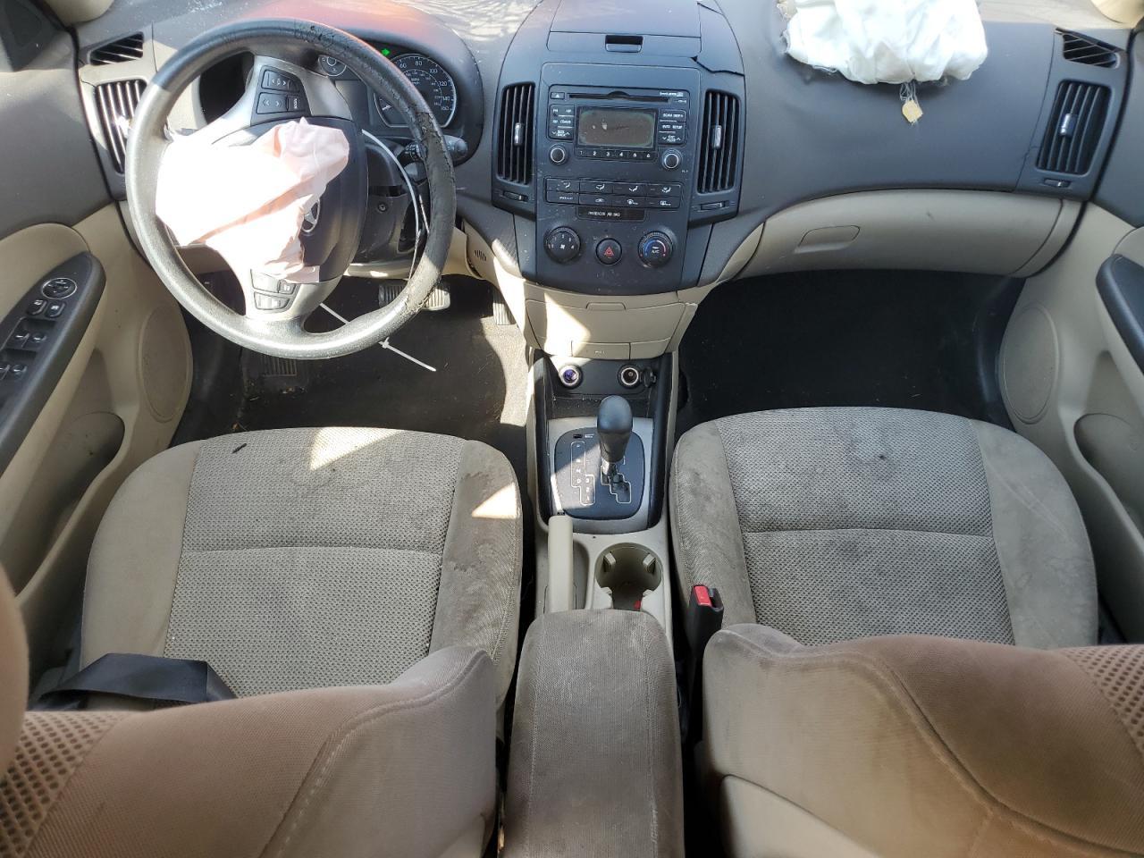 2010 HYUNDAI ELANTRA