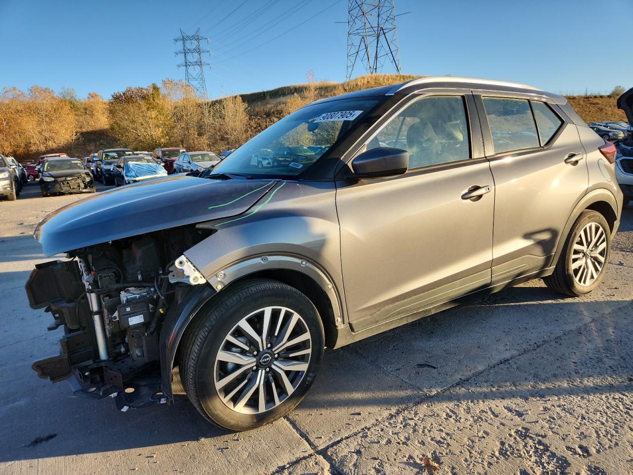 2023 NISSAN KICKS