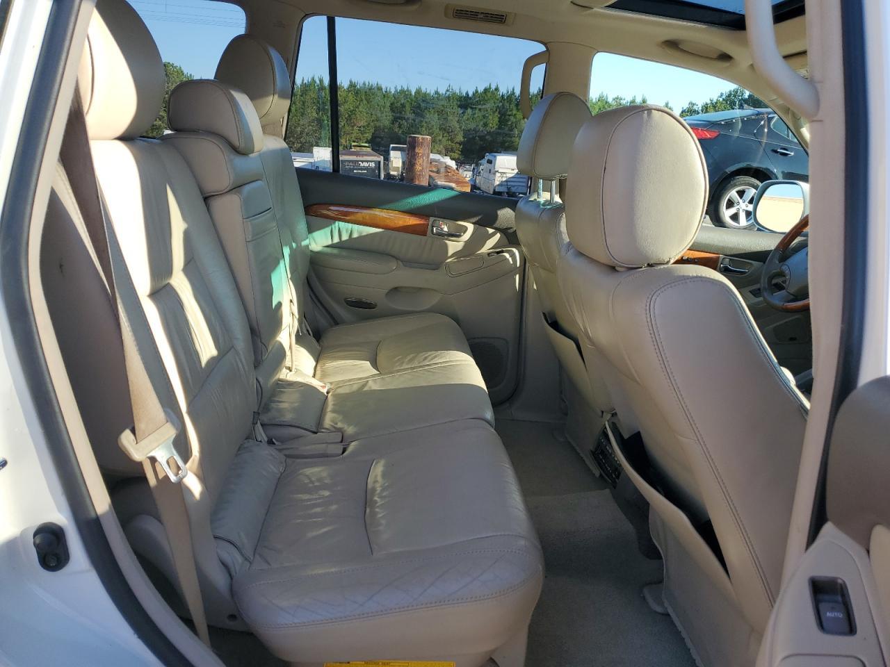 2004 LEXUS Gx