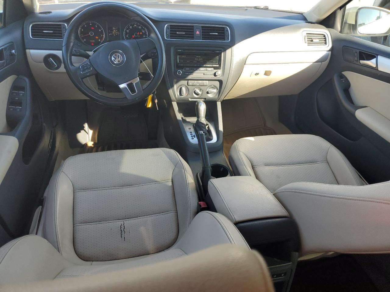 2014 VOLKSWAGEN JETTA